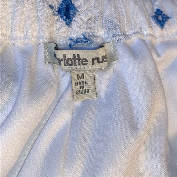 M off shoulder summer Dress white with blue detail - Picture 10 of 13